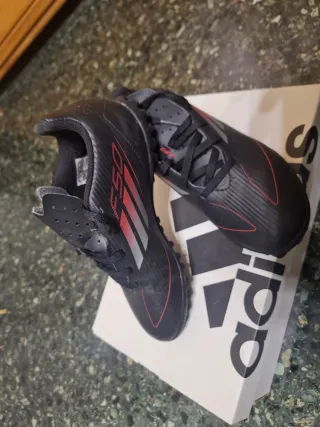 Zapatillas Adidas Fútbol Talla 36 Negras Rojas