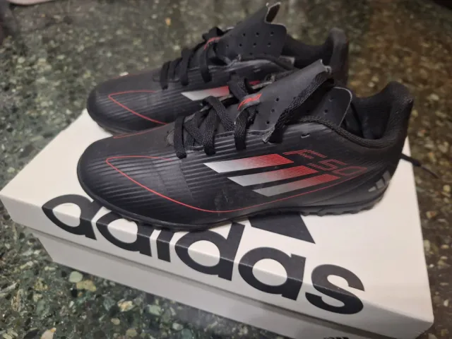 Zapatillas Adidas Fútbol Talla 36 Negras Rojas