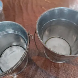 Set 4 sottovasi in latta