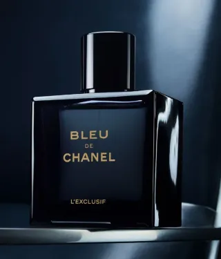 Perfume Bleu Chanel L'Exclusif frasco de 60 ml.