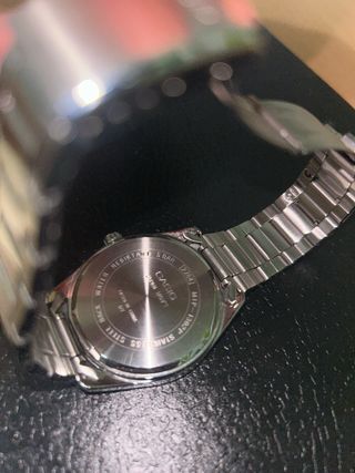 Reloj Casio WR 50M esfera azul tiffany