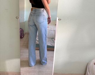 Vaqueros anchos de tiro alto