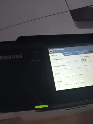 Impresora Samsung Multifunción Gris