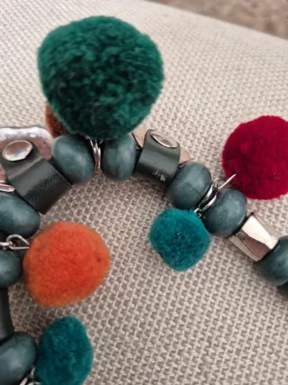 Collar Fenix Oro Multicolor Pompones