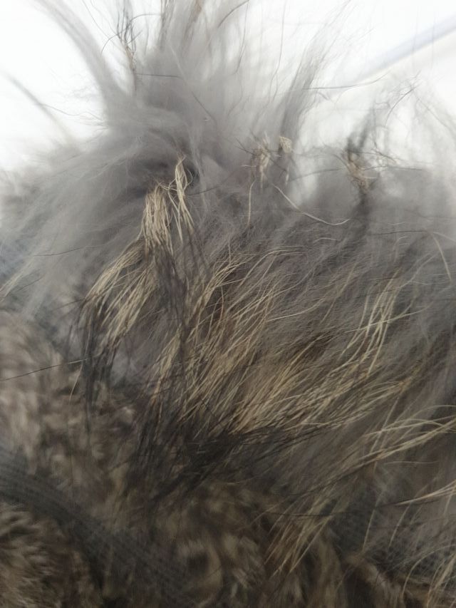 Poncho gris de pelo natural