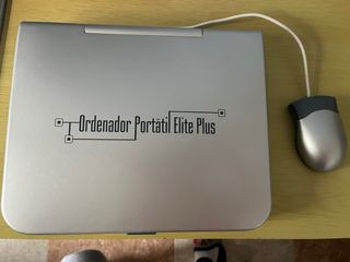Ordenador Portátil Elite Plus Gris