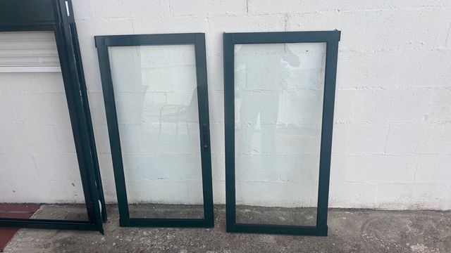 Ventana aluminio con persiana