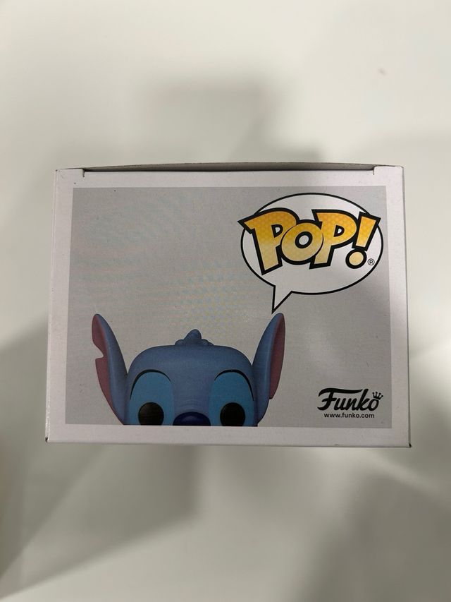 Funko Pop Stitch con Tocadiscos 1048 Exclusivo