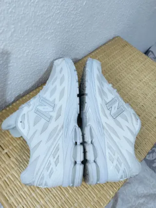 Zapatillas New Balance Blancas Talla 45.5