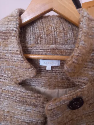 Abrigo Hoss Intropia Beige/Marrón