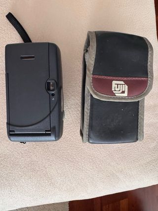 Lott di vecchie fotocamere. Prezzo da negoziare