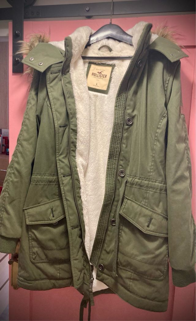 Abrigo Hollister verde talla L