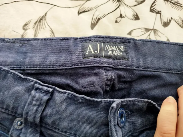 Pantalones vaqueros Armani Jeans originales