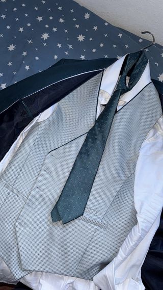 Traje ETIEM Javier Cañas