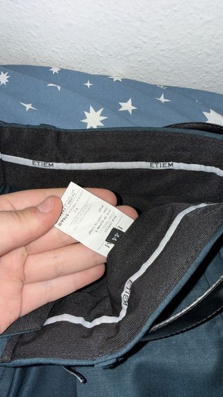 Traje ETIEM Javier Cañas