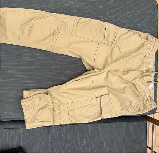 Pantalón cargo H&M beige Talla M
