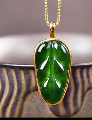 Nufilart. Colgante Jade Natural Tipo A Certificado