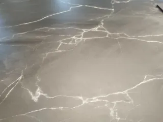 Encimera Schmidt Hidrófuga estratificada mármol