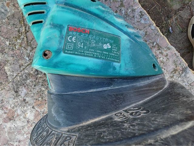 Cortabordes Bosch Easytrym