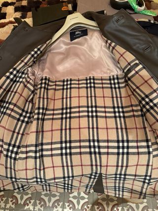 Gabardina Burberry de piel (a estrenar)