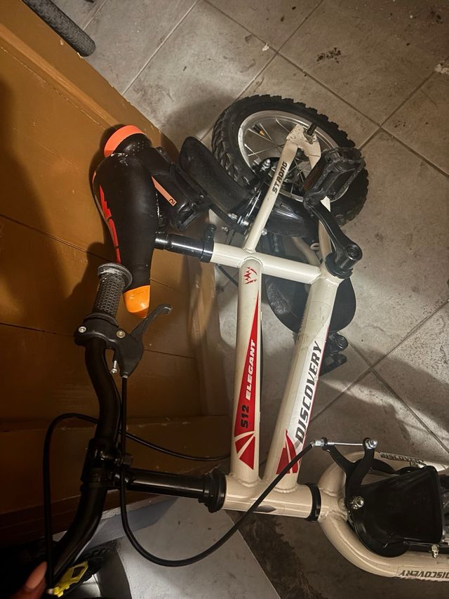 Bicicleta Discovery S12 Elegante