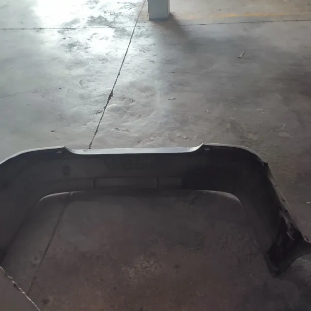 Paragolpes de atrás Mercedes W211