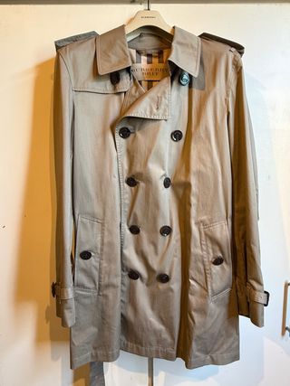 Gabardina Burberry Beige Hombre