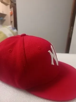 Gorra NY Roja Bordada