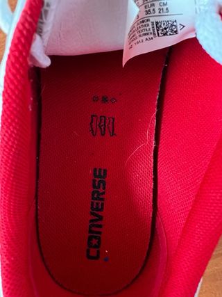 Converse junior blancas y rojas