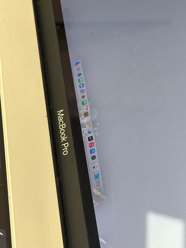 Apple MacBook Pro 15 2017 i7 16GB 512GB SSD