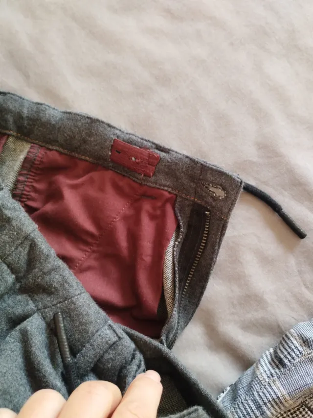 Lote de 2 pantalones Zara. Niño 8 Años