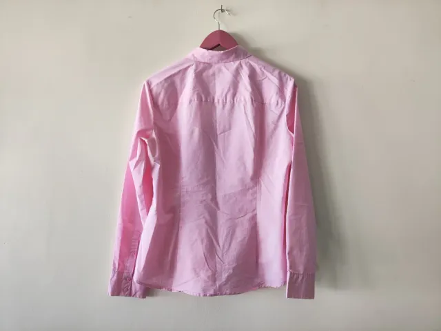 Camisa rosa abotonada manga larga