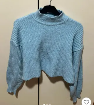 Maglione azzurro crop