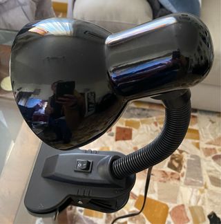 Lampada da tavolo con morsetto