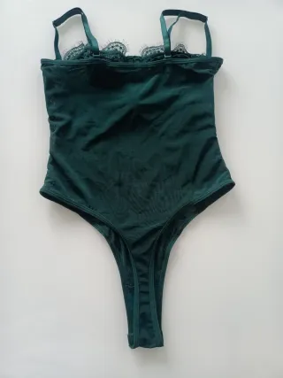 Body de encaje Shein verde sin estrenar