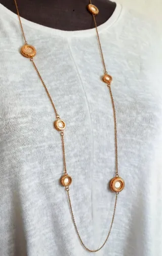 Collar largo Zeades oro rosa con cristales