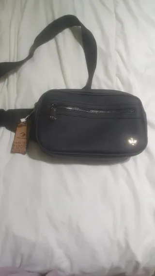 Riñonera bolso negro