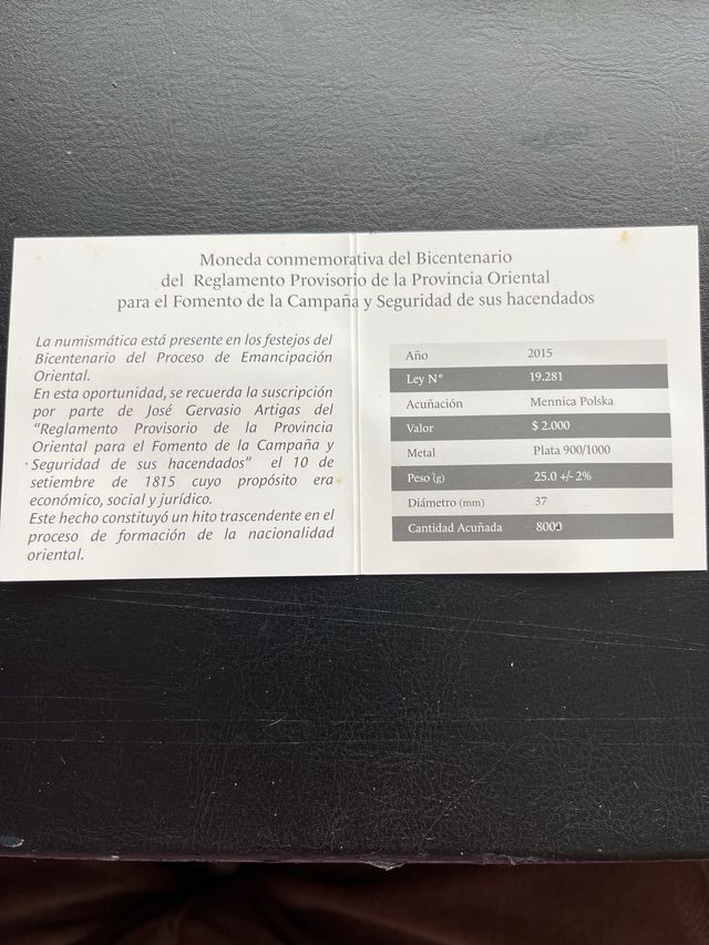 Moneda Uruguay 2000 Pesos Plata