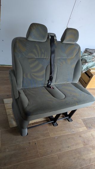 Asientos 2ª fila Renault Trafic 2004