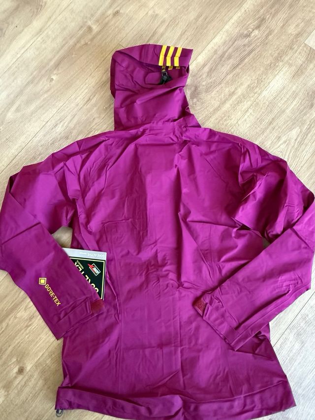 Chaqueta Adidas Gore-Tex Morada