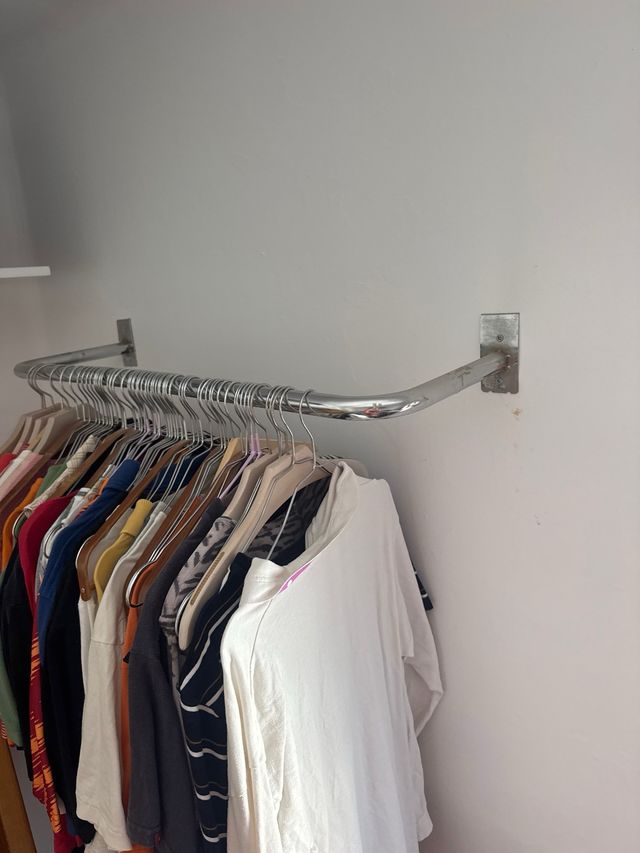 Barras colgadores de metal