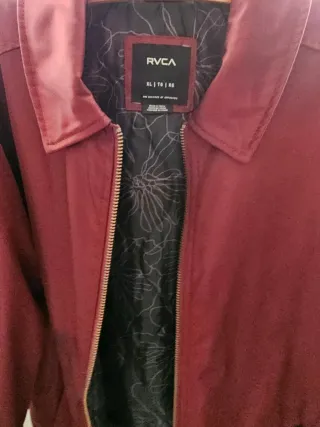 Cazadora RVCA burdeos XL
