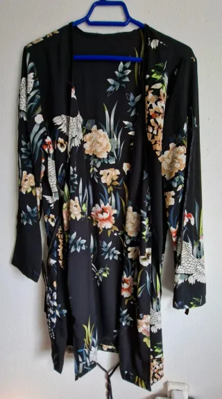 Kimono estampado flores y aves