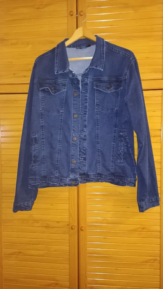 Cazadora vaquera azul