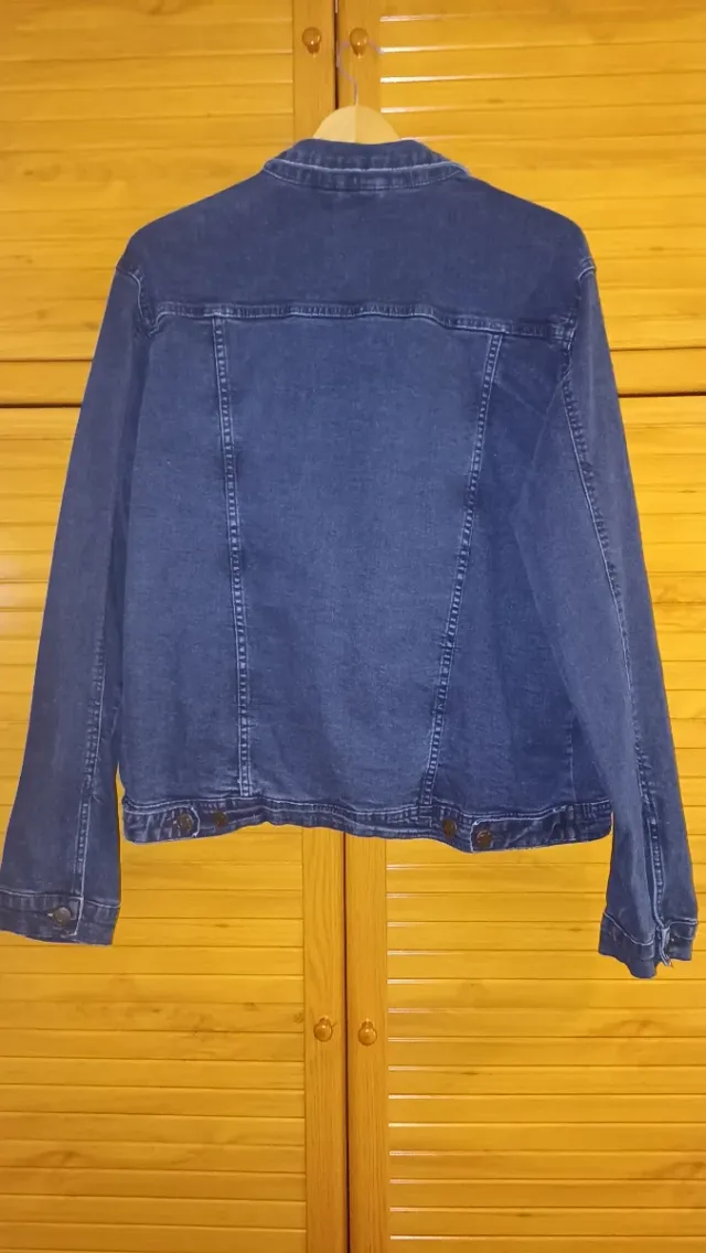 Cazadora vaquera azul