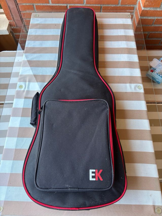 Guitarra Eléctrica Austin Stratocaster + Funda