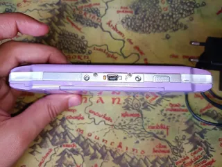 PSP 3004 color violeta edición Hanna montana