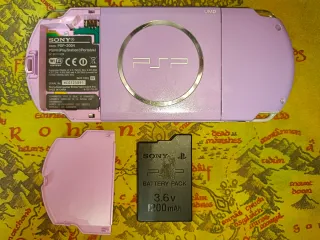 PSP 3004 color violeta edición Hanna montana