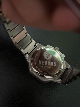 Reloj Versus Versace Plata y Blanco