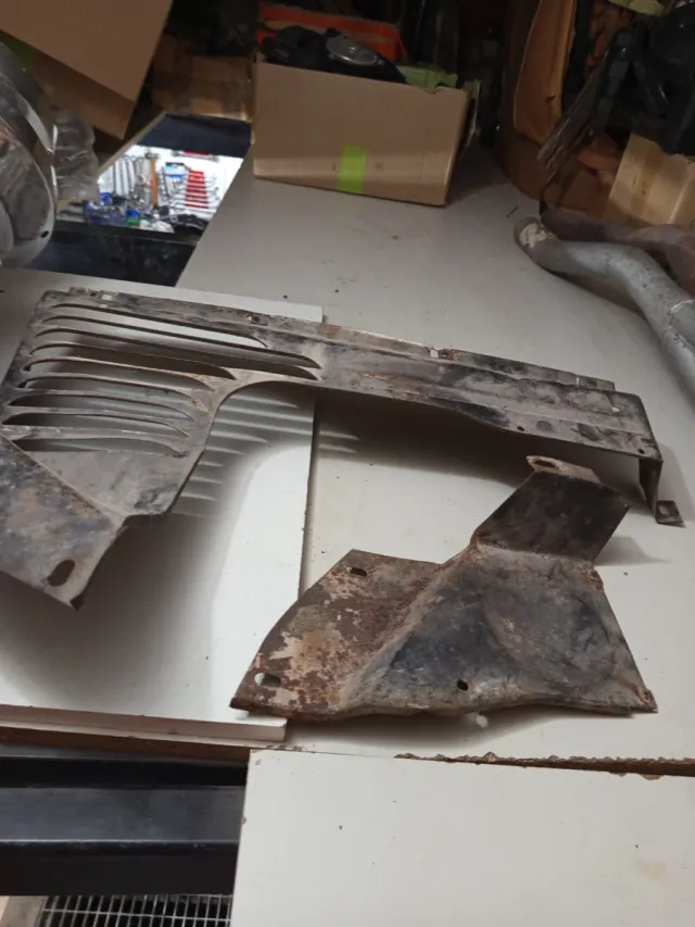 Cubre cárter seat 124